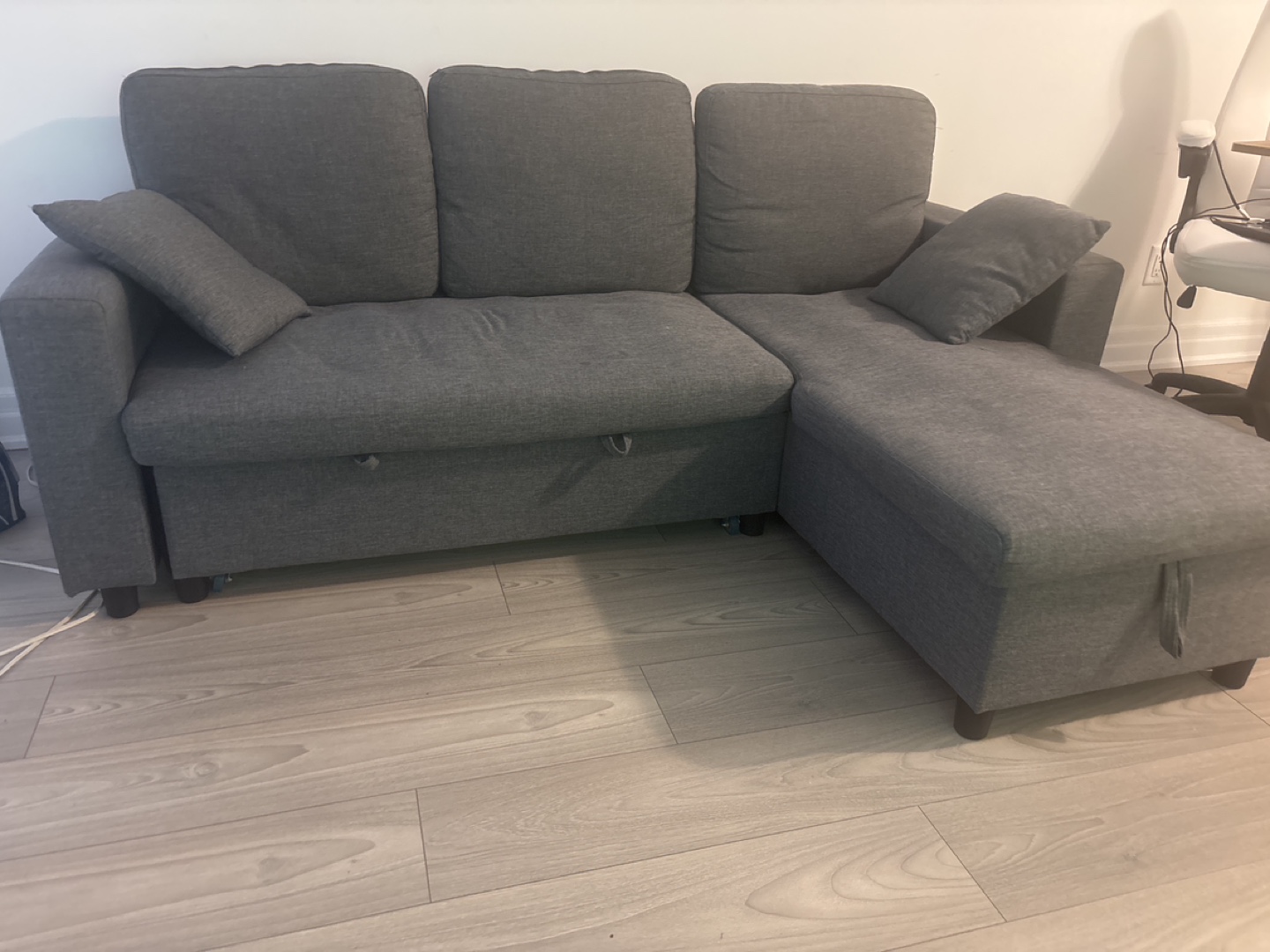 Grey pull out sectional chair