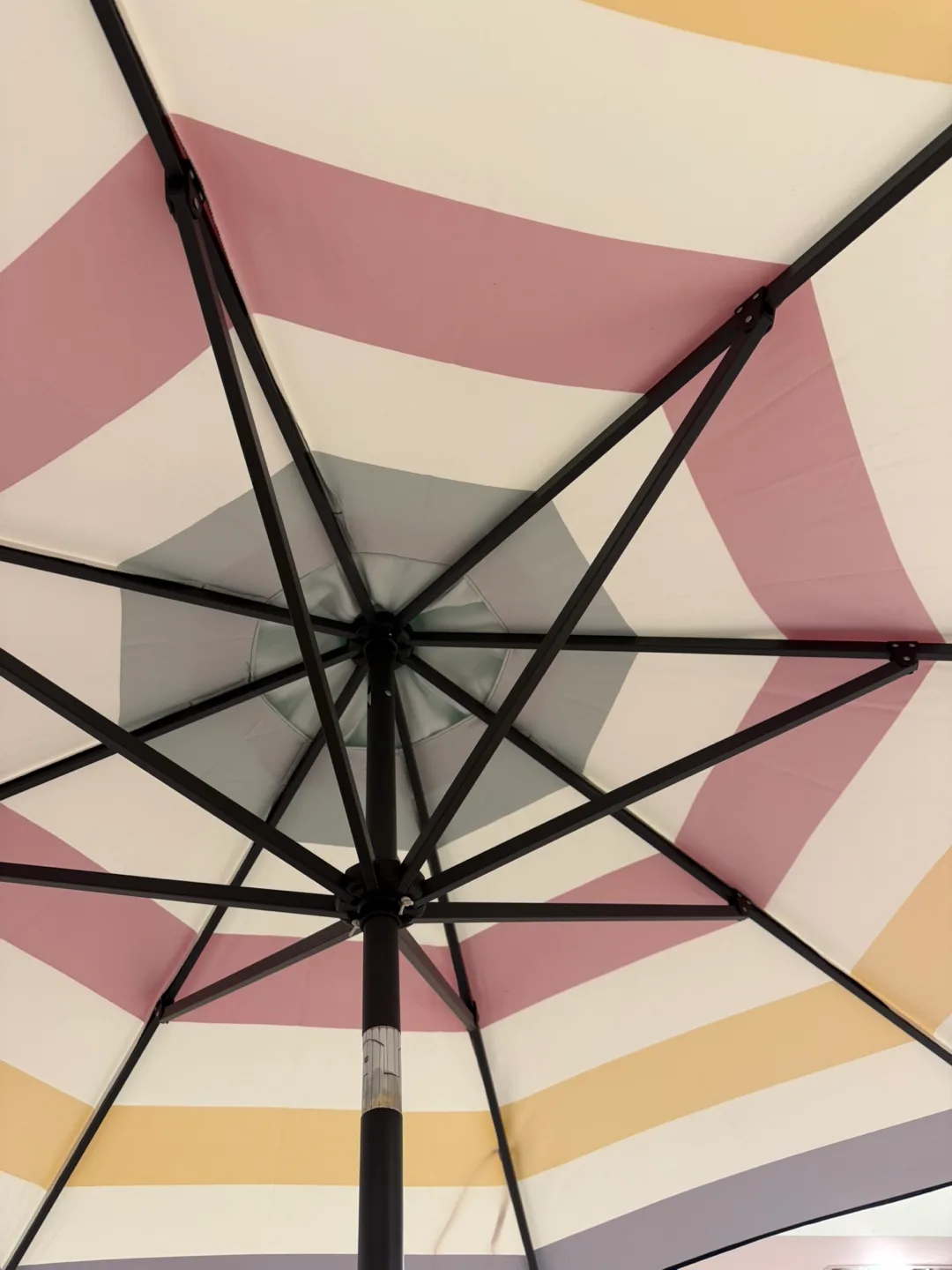 HBC STRIPES OUTDOOR PATIO UMBRELLA  **9 FT** image indicator(5)