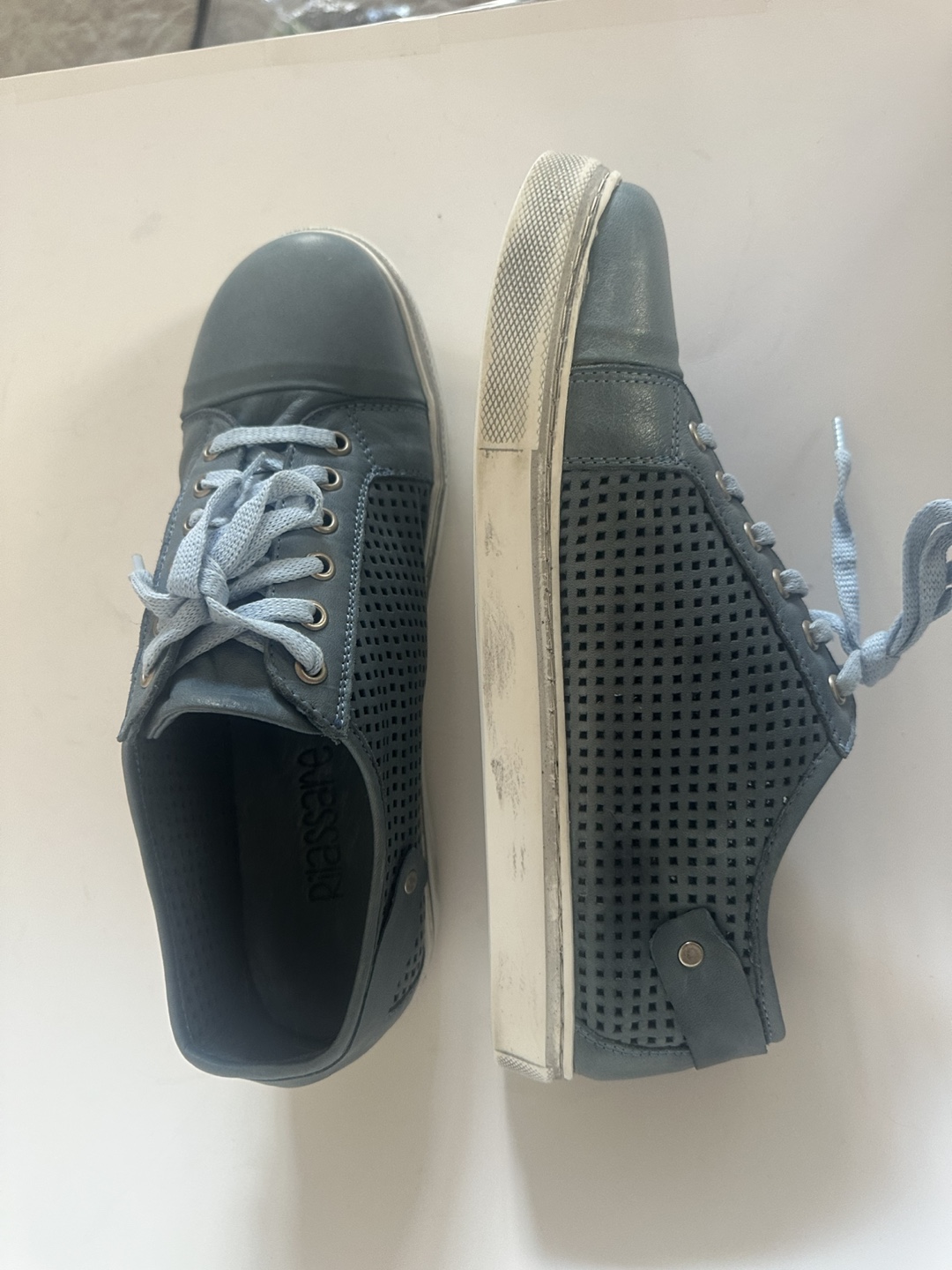 RILASSARE Women's Perforated Leather Sneakers Size EU 40/ US 9 - photo 4