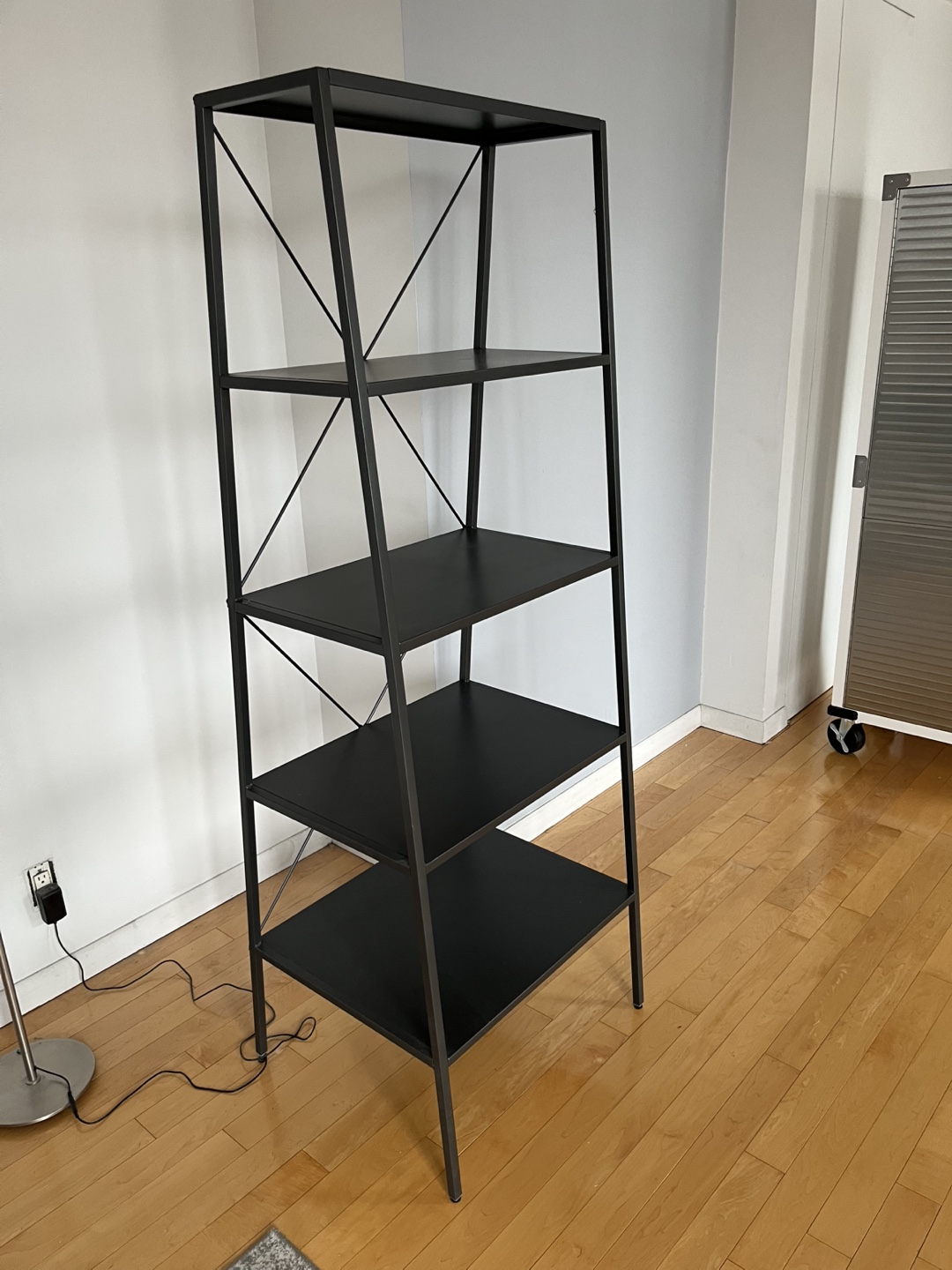 Gray Metal 5-Tier Shelf