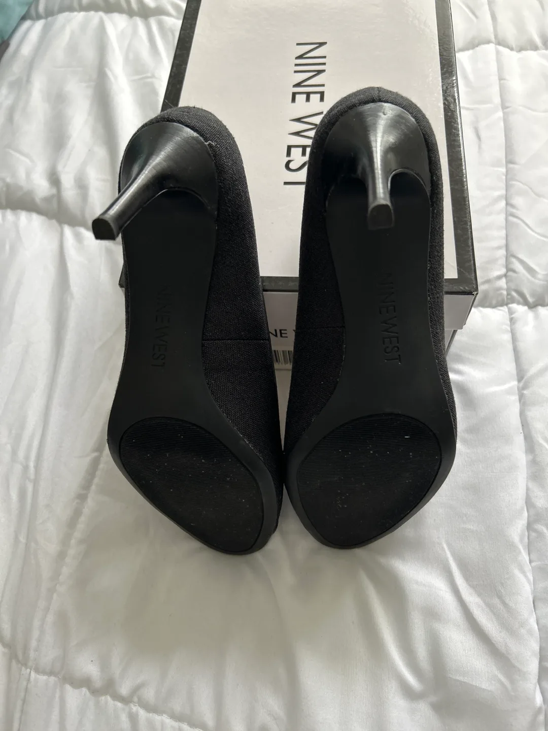 Nine West Black Peep-Toe Heels, Size 8M image indicator(4)