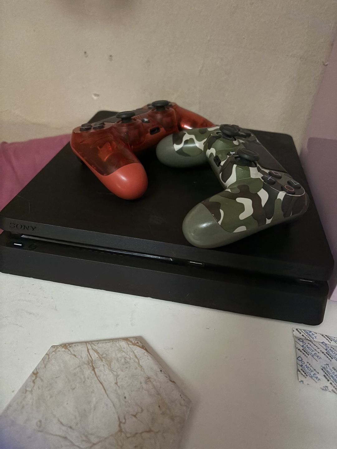 Sony Playstation 4 Slim Console - photo 4