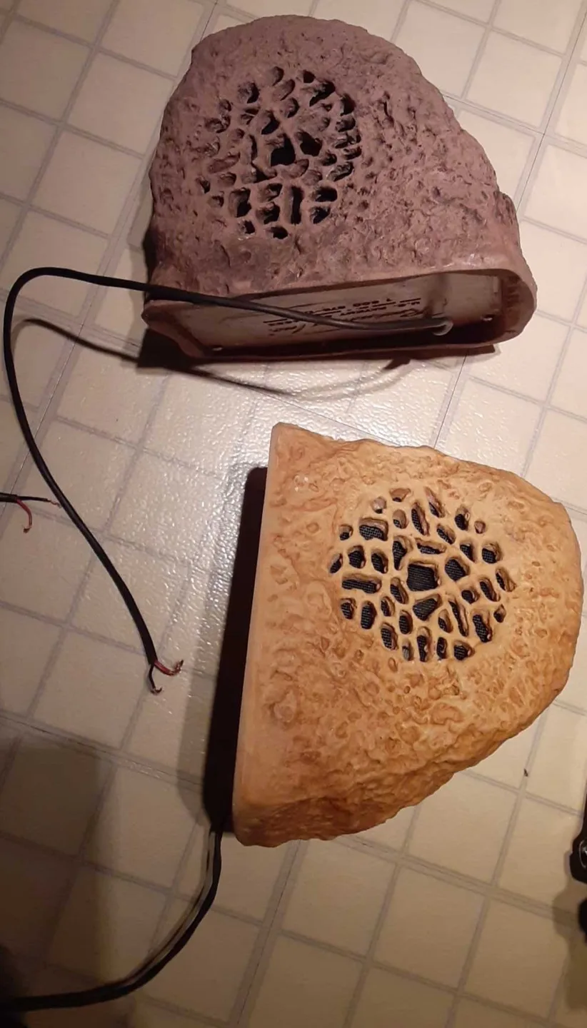 ASSORTED ELECTRONIC ITEMS image indicator(10)