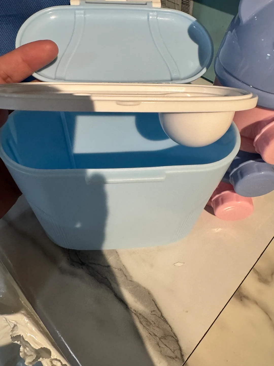 Portable Baby Formula Dispenser with Bear Design image indicator(2)