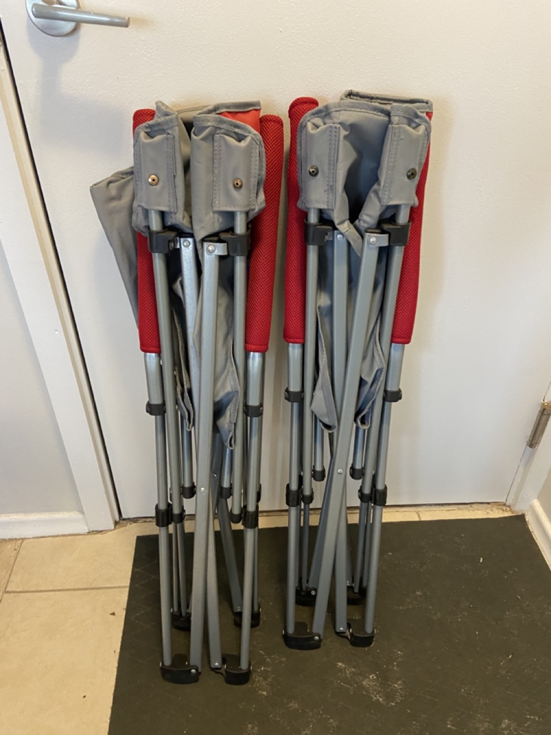 Pair of Red and Grey Folding Camping Chairs - photo 3