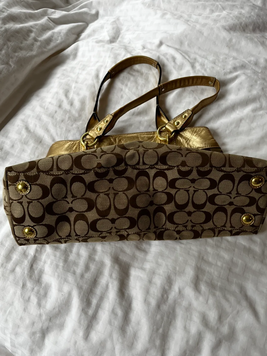 Authentic Coach Bag image indicator(2)