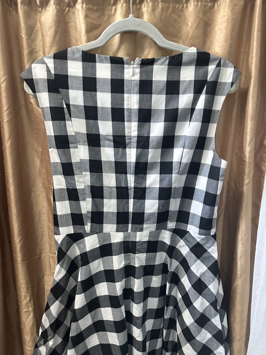 Calvin Klein Black and White Gingham Wrap Dress Size 10 - photo 3