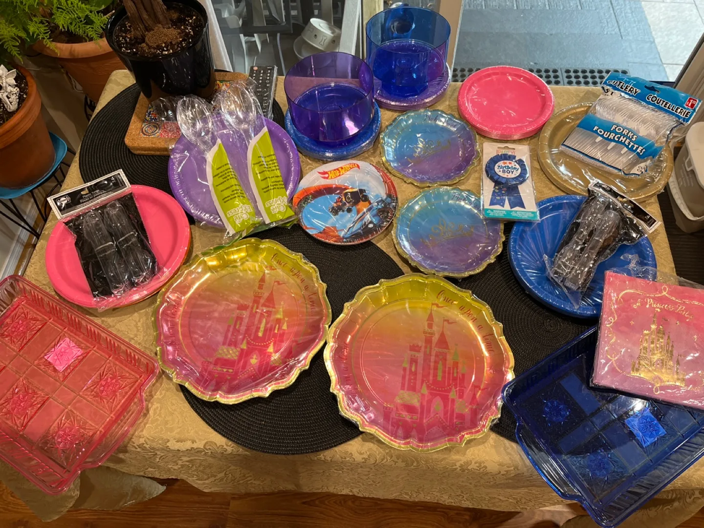 ASSORTED KIDS TOYS image indicator(7)