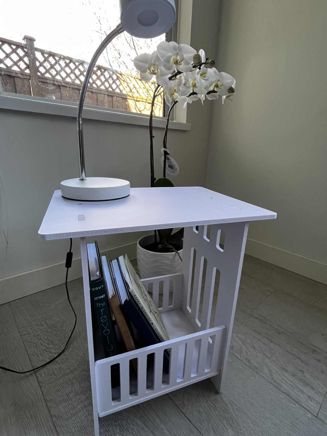 White Night Stand with Book Rack - photo 4