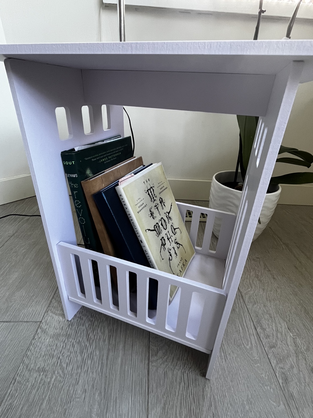 White Night Stand with Book Rack - photo 3