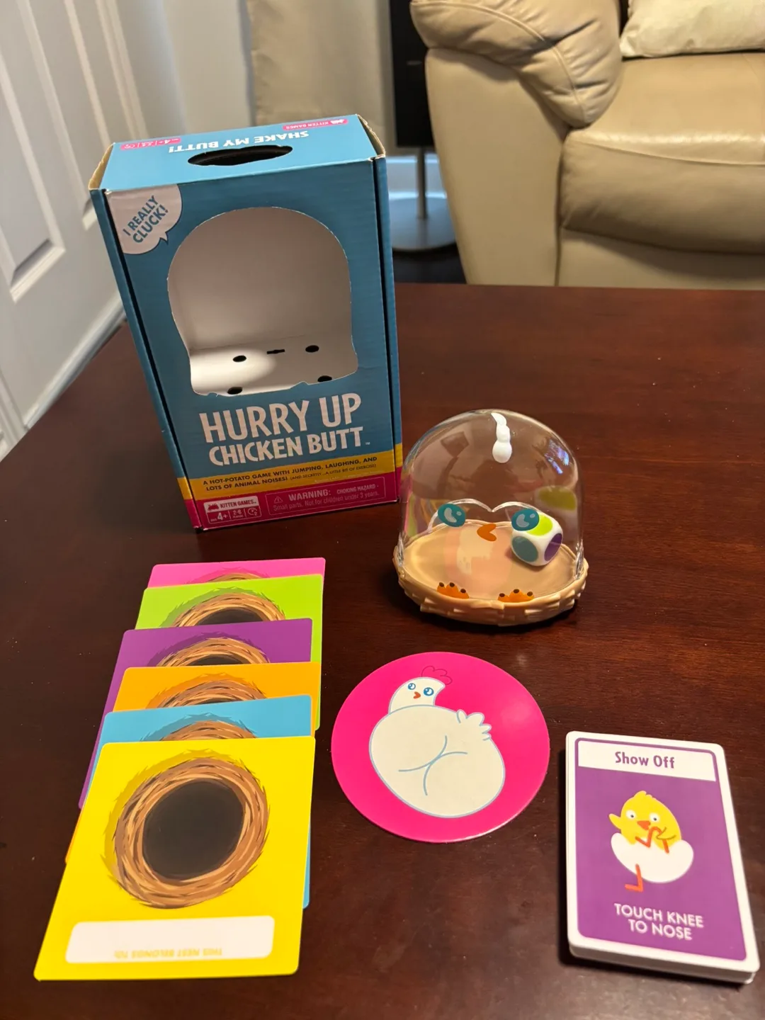 Hurry Up Chicken Butt Family Game image indicator(3)