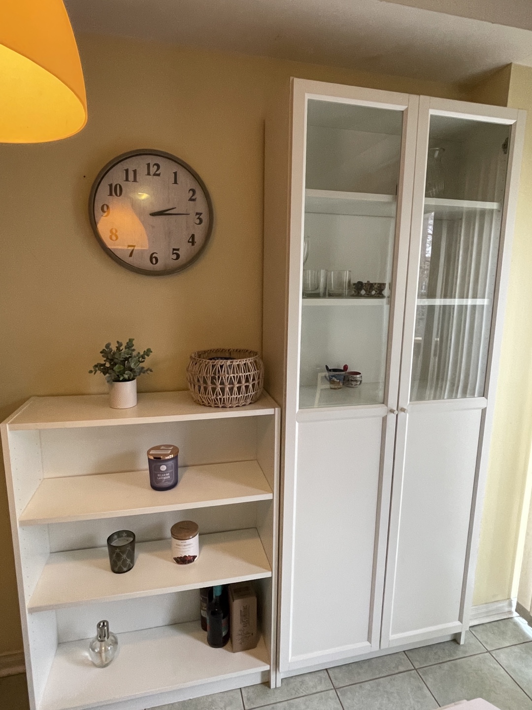 White 3-shelf bookcase