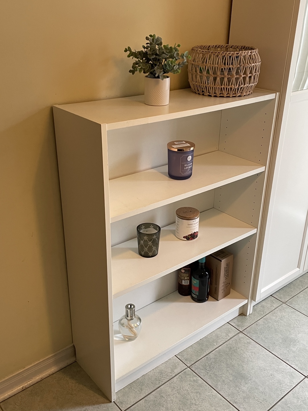 White 3-shelf bookcase - photo 4