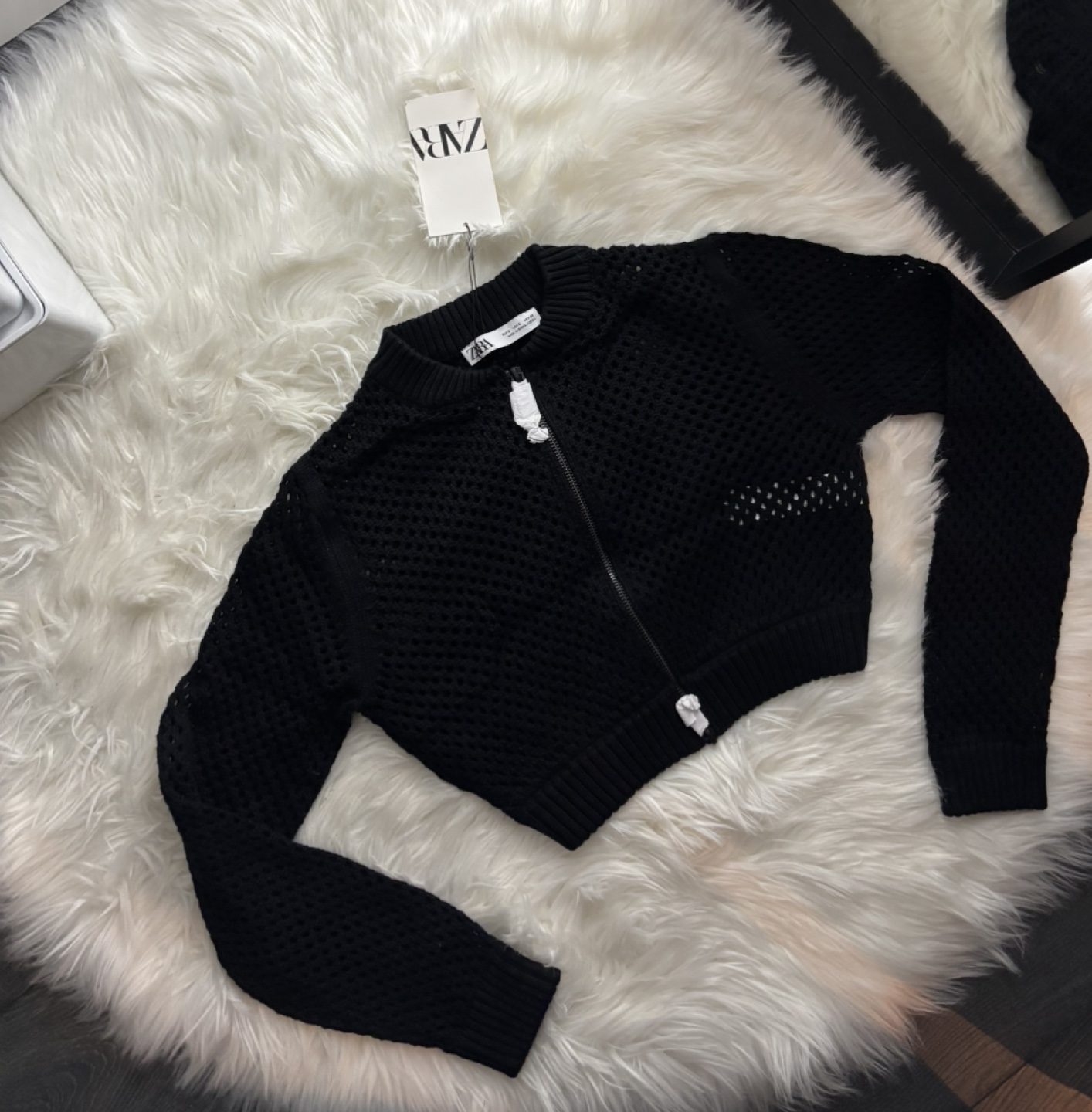 [ZARA] Black Open Knit Cropped Bomber Jacket