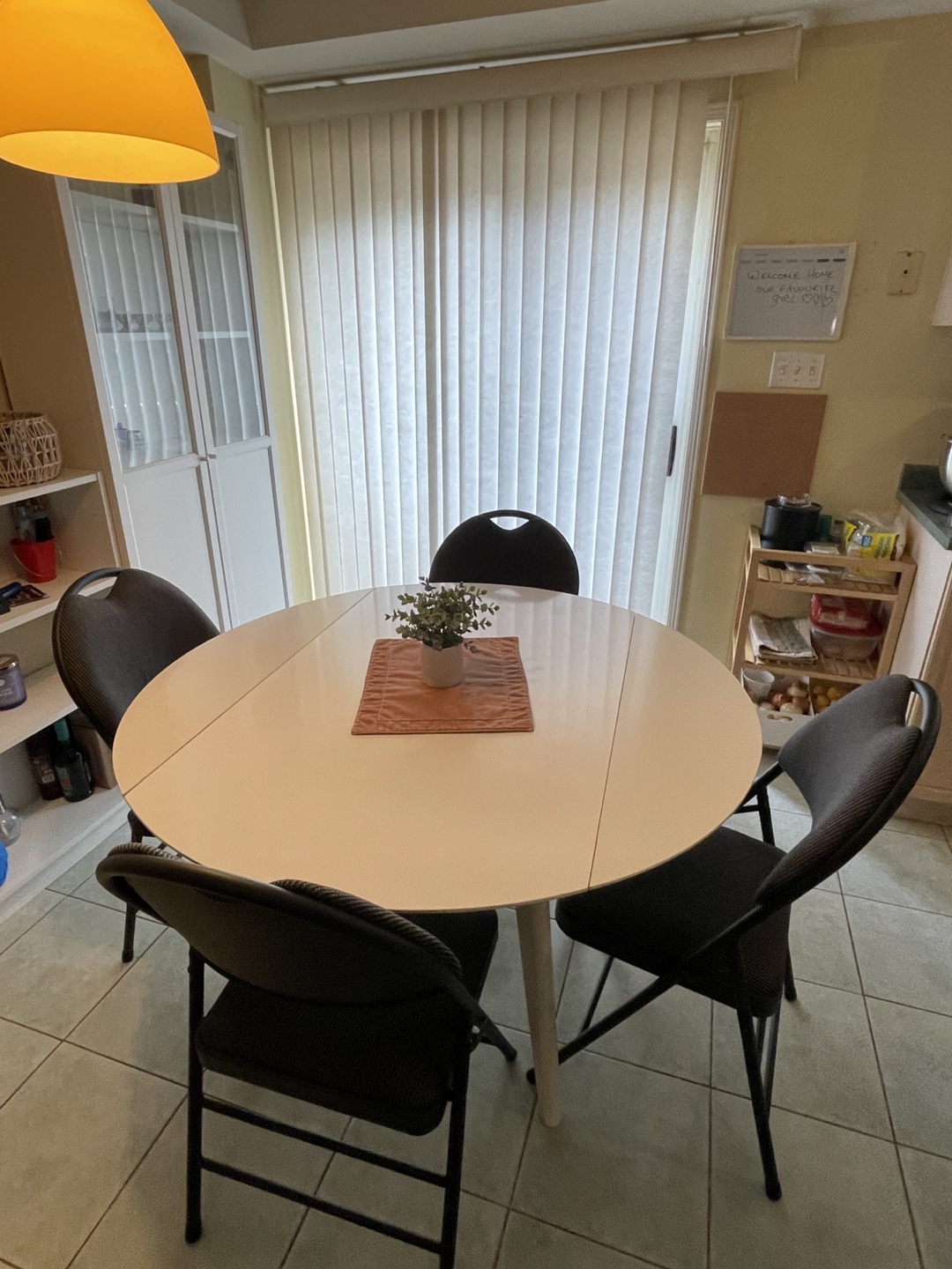 White Round Extendable Dining Table with Four Chairs - photo 5