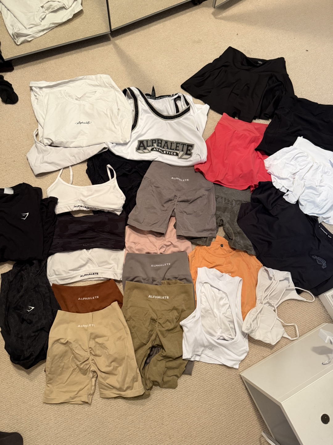 A bundle of workout clothes! move out sale