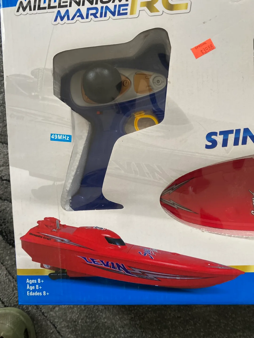 Millennium MarineRC Stinger Racewave. image indicator(3)