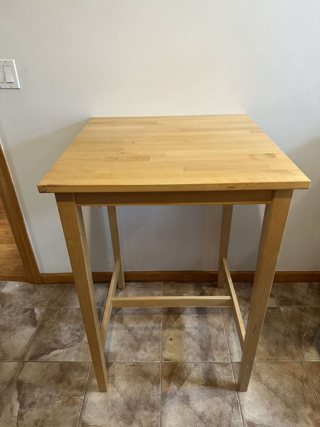 Birch Wood Square Table ( great price moving out )