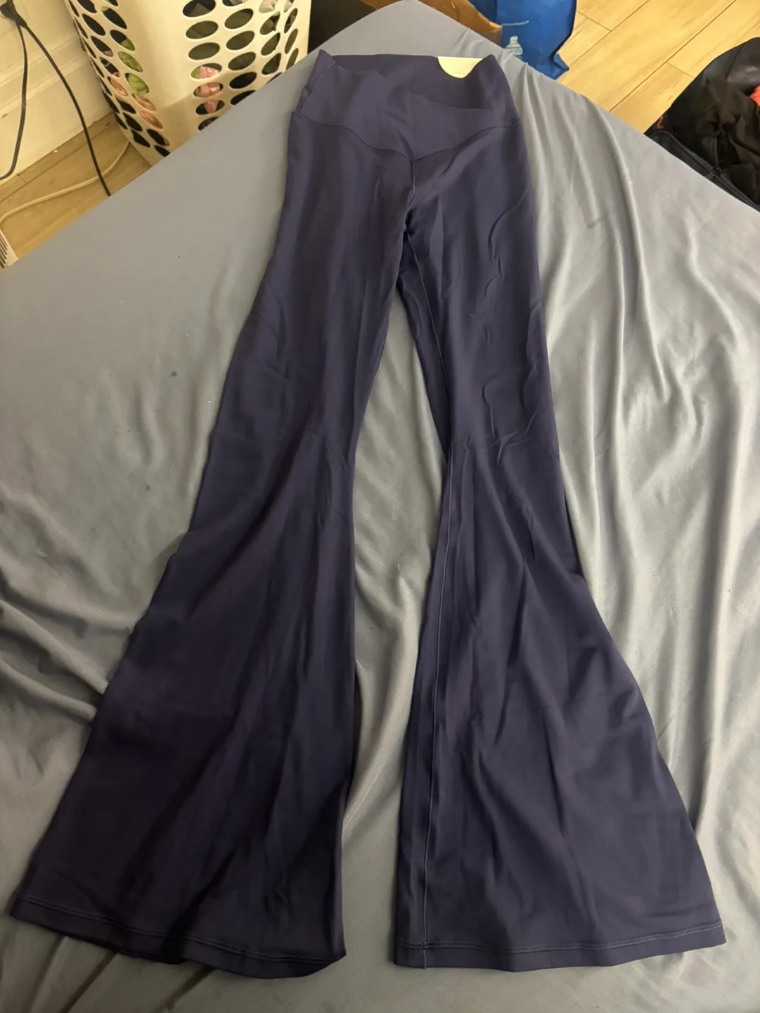 Aerie High Waist Flare Leggings image indicator(3)