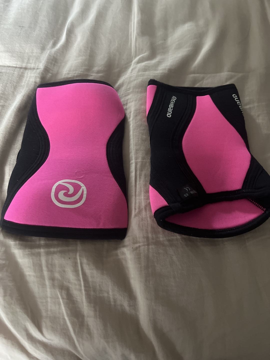Rehband Knee Sleeves Pink