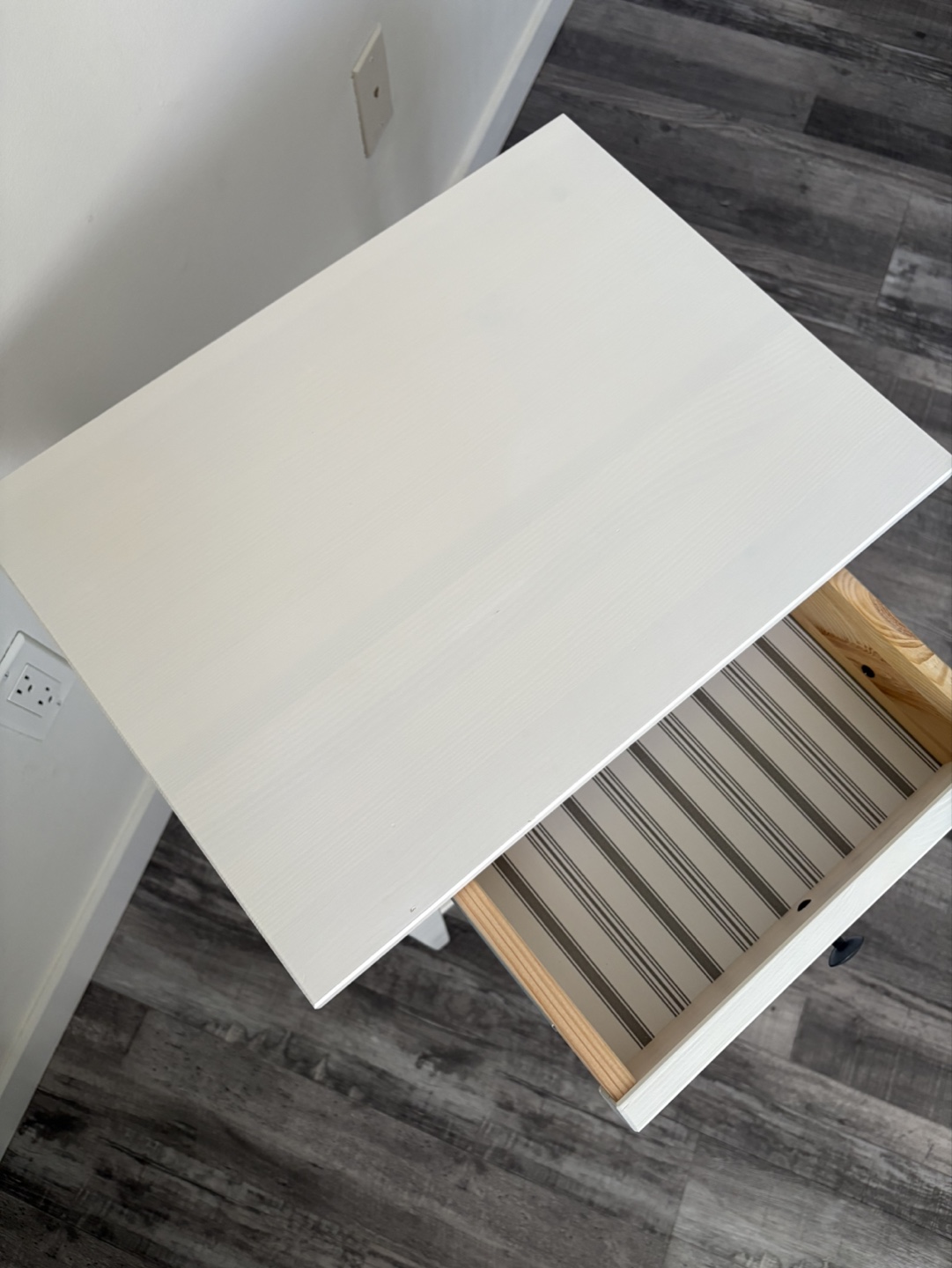 Nightstand Ikea - photo 4