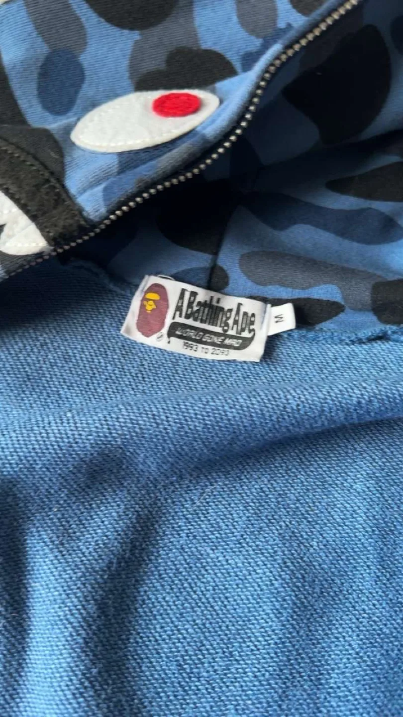 A Bathing Ape Blue Camo Shark Hoodie image indicator(3)