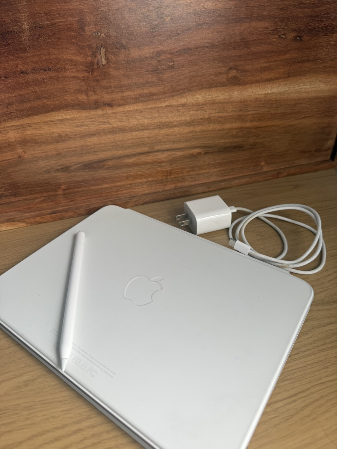 iPad 10th Generation with Magic Keyboard Folio and Apple Pencil