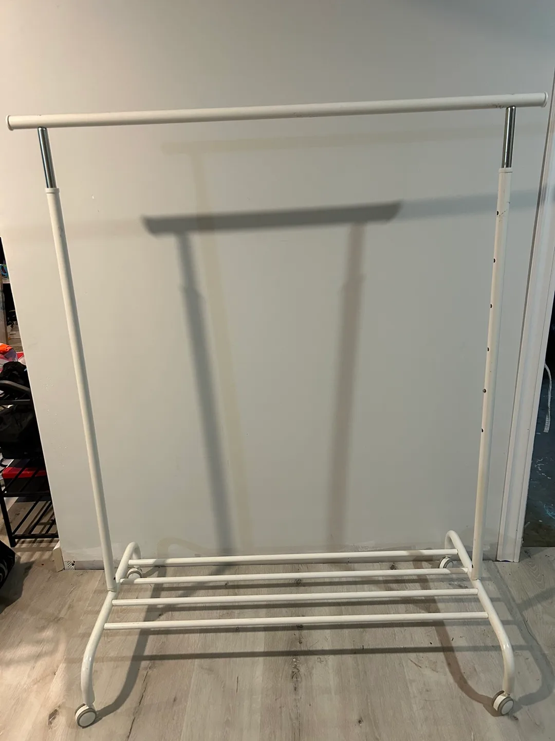 IKEA RIGGA Clothes Rack thumbnail