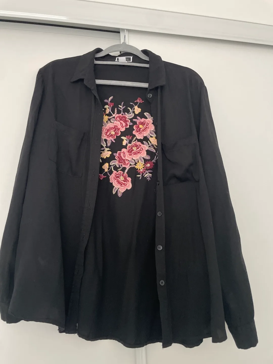 Another Story Black Floral Embroidered Shirt - Size XL thumbnail
