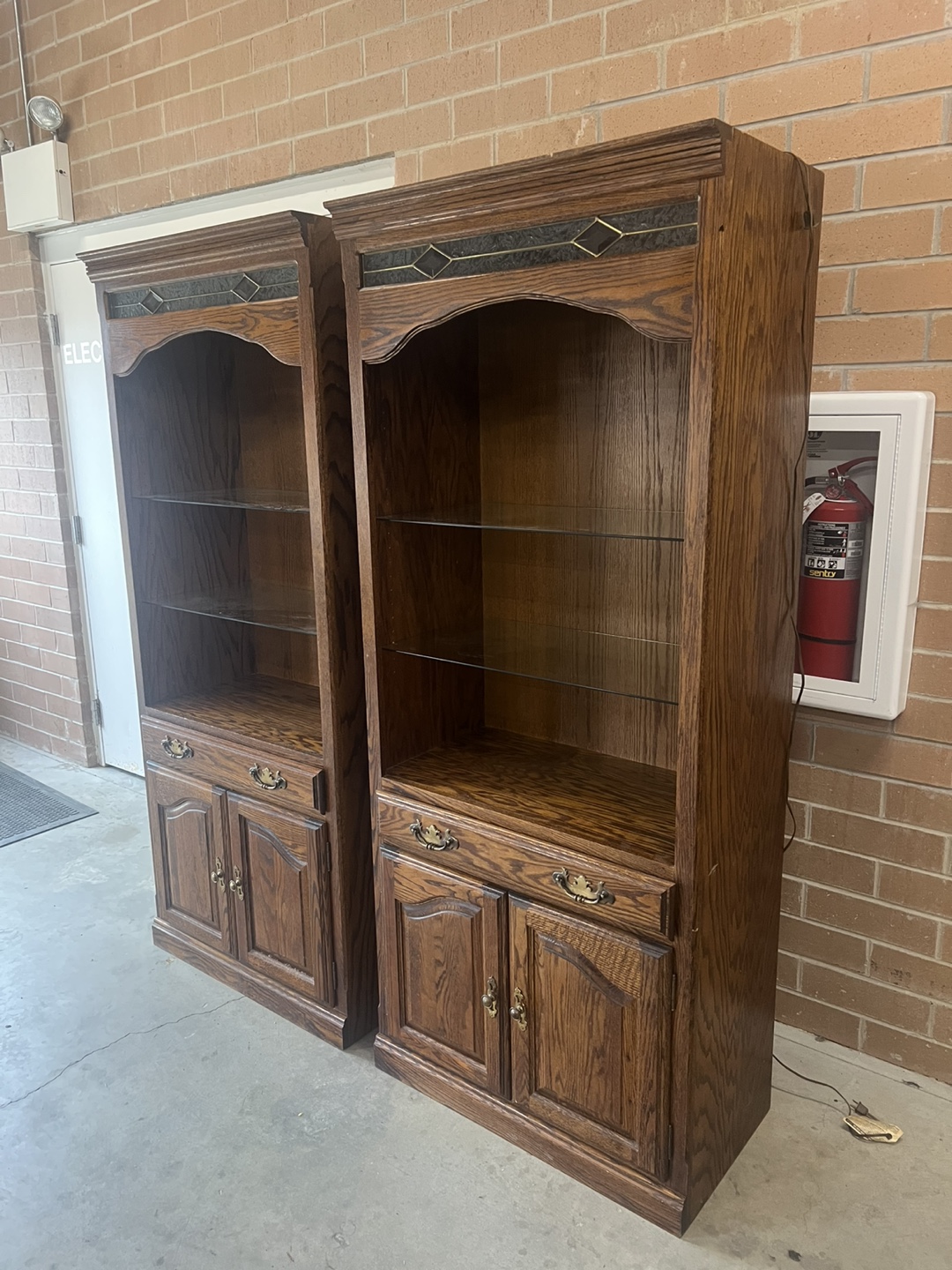 Set of 2 Bookshelves w/storage and lights - photo 5