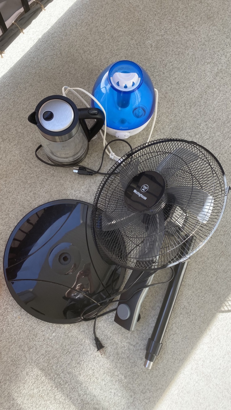 Westinghouse Fan, Humidifier and Electric Kettle Bundle