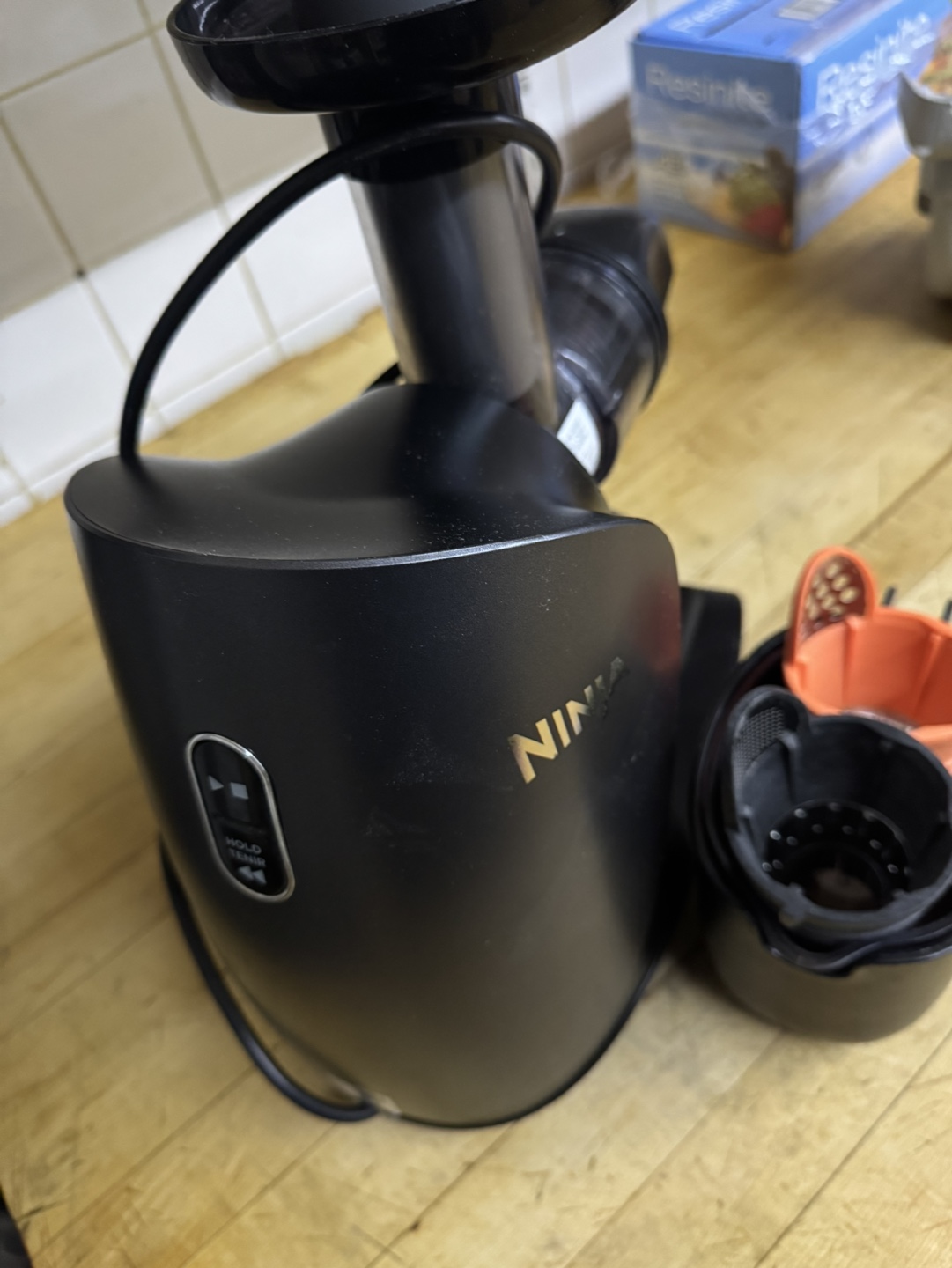Ninja cold press juicer - photo 2