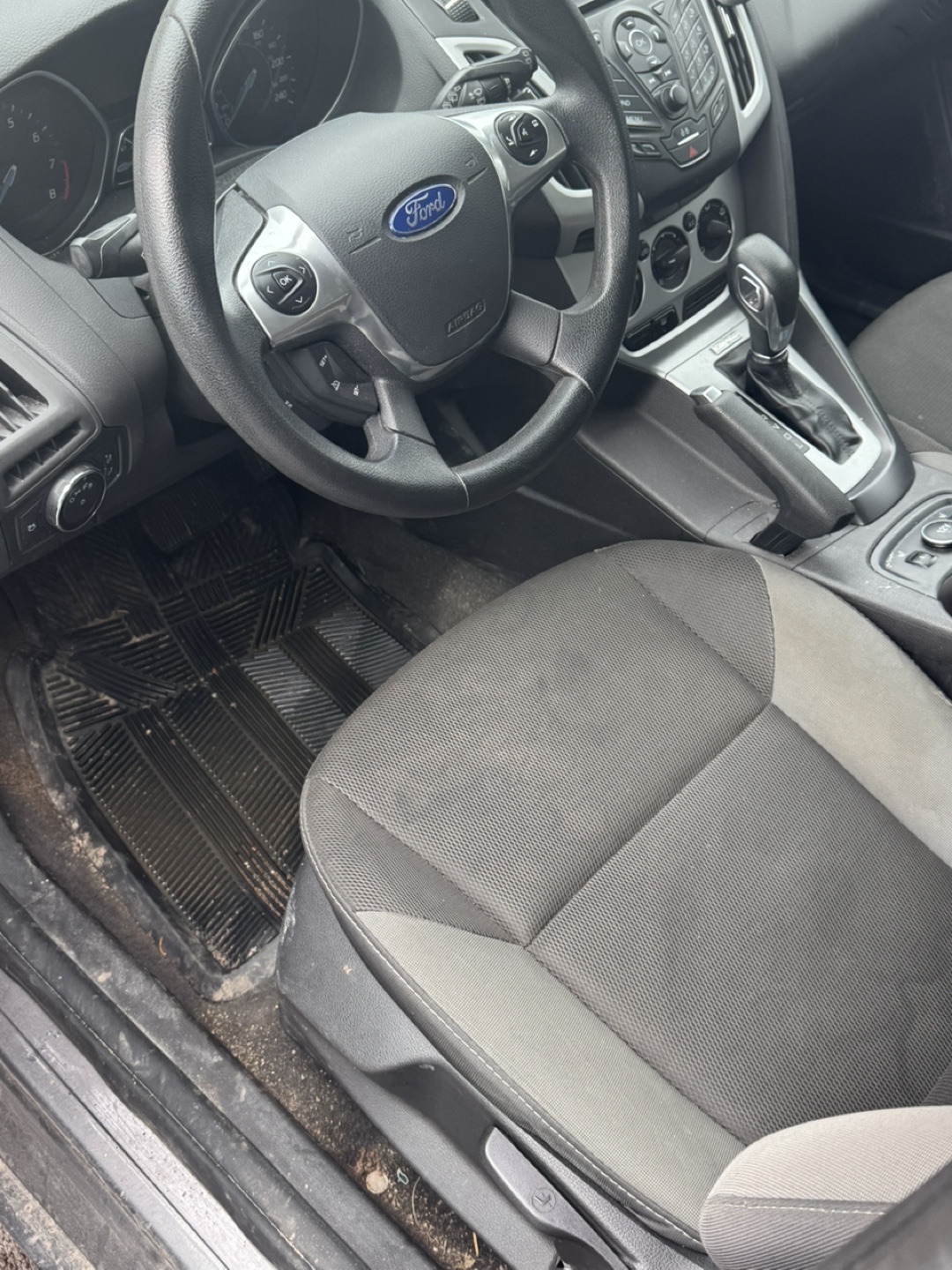 2014Ford Focus - For Sale - photo 4