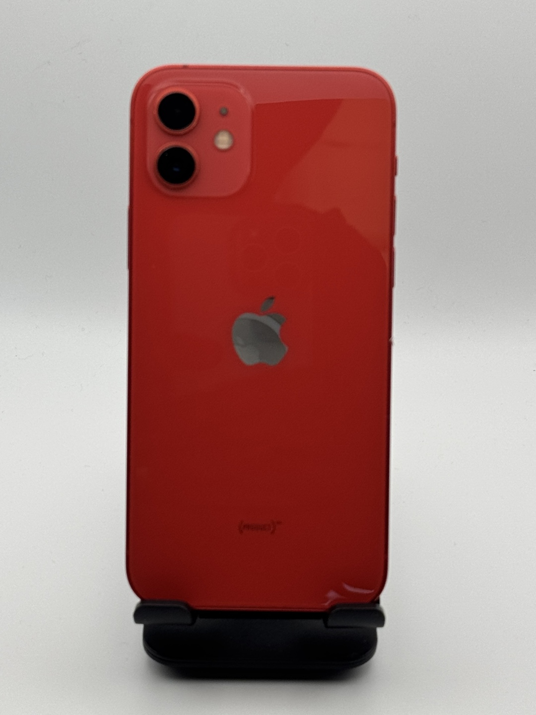 iPhone 12 Red - Pre-owned Smartphone - photo 2