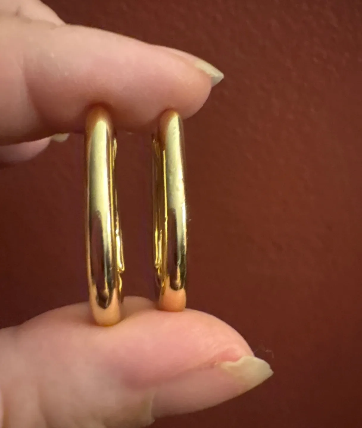 New 14K Gold SS Oval Hoop Earrings image indicator(3)