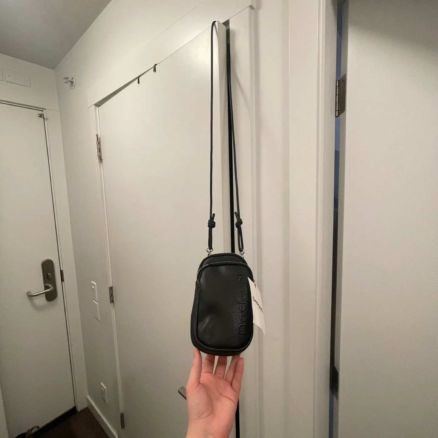 Desigual Black Leather Crossbody Phone Bag image indicator(2)