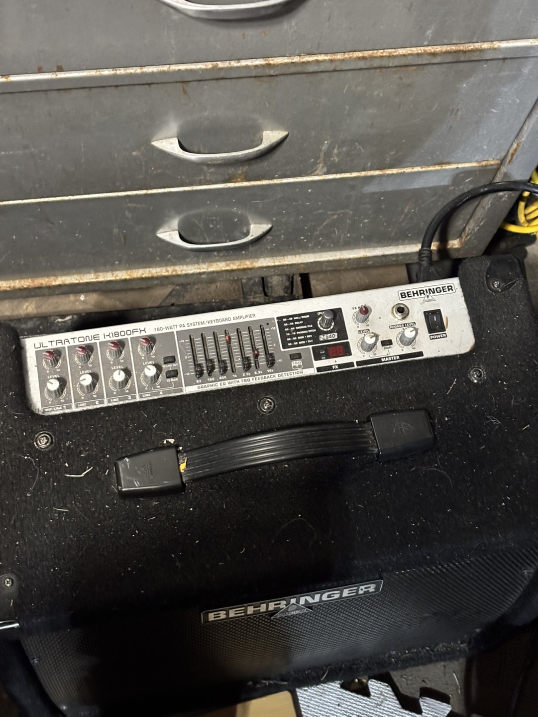 Behringer Ultratone K1800FX Keyboard Amplifier - photo 3