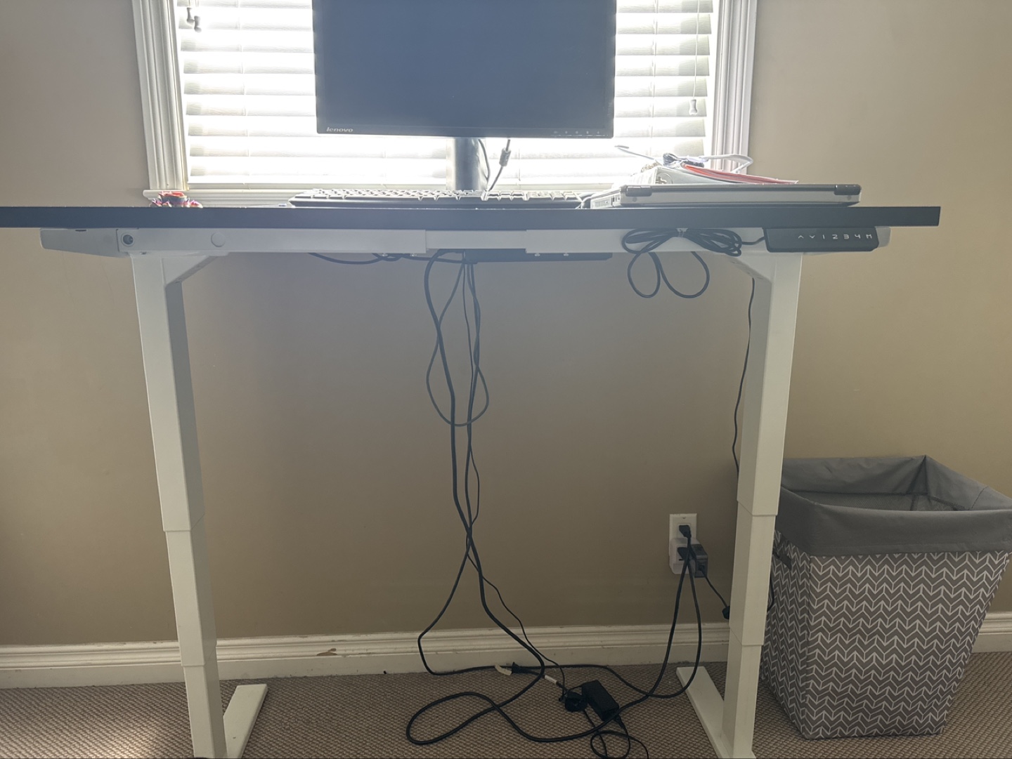 Electric Standing Desk