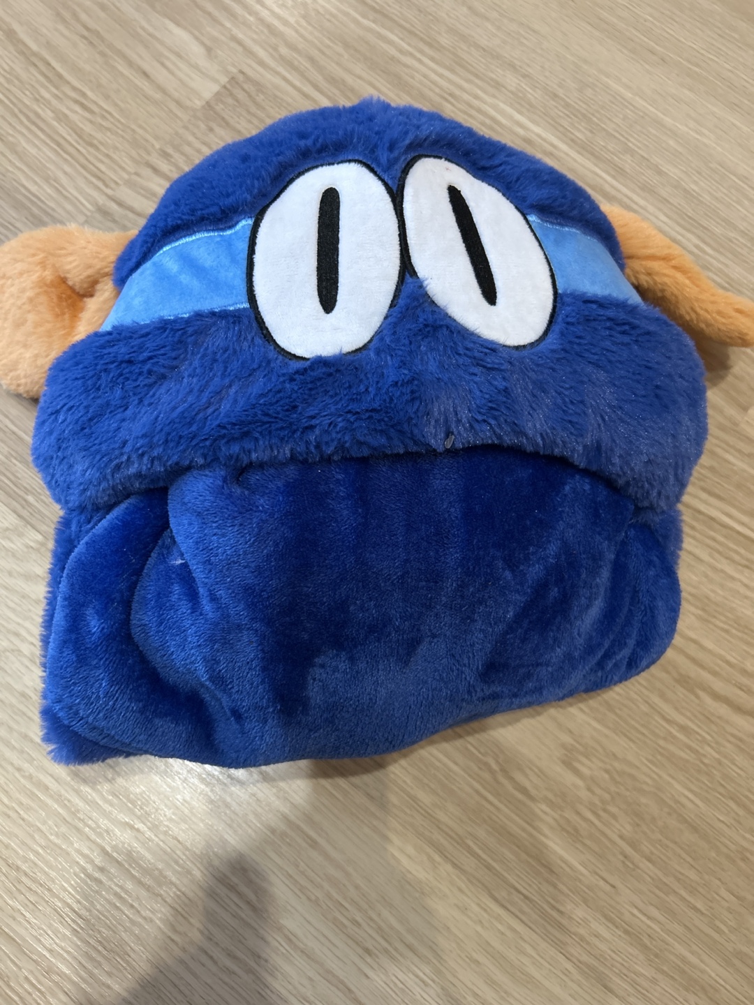 Dogman Bundle - Hooded Blanket and Plushie - photo 3