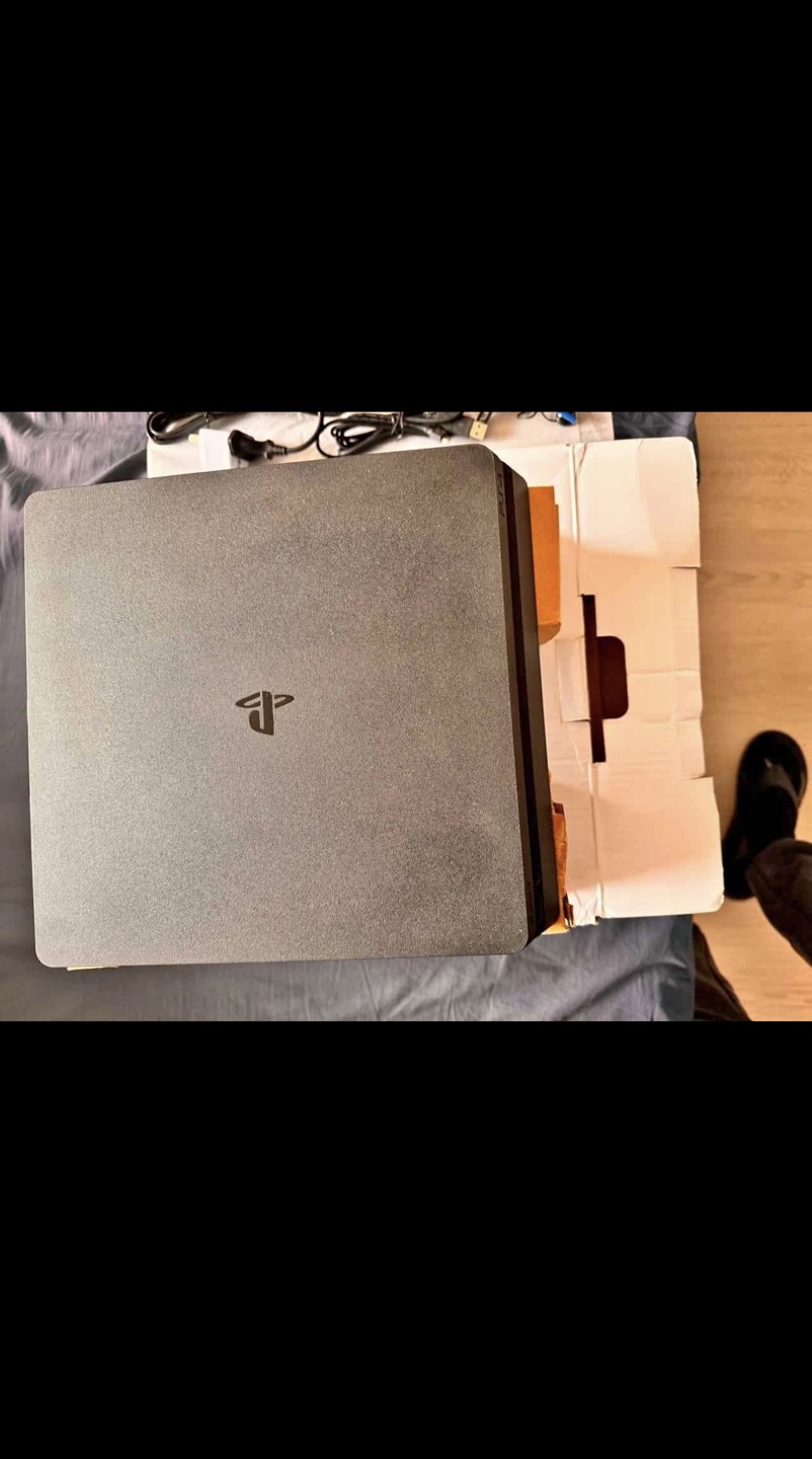 PS4 Slim Console Bundle - 2 Controllers, Games & More! - photo 2
