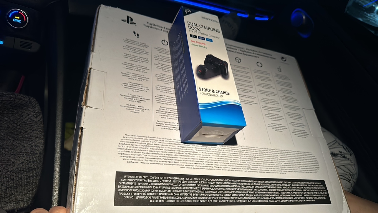 PS4 Slim Console Bundle - 2 Controllers, Games & More! - photo 5