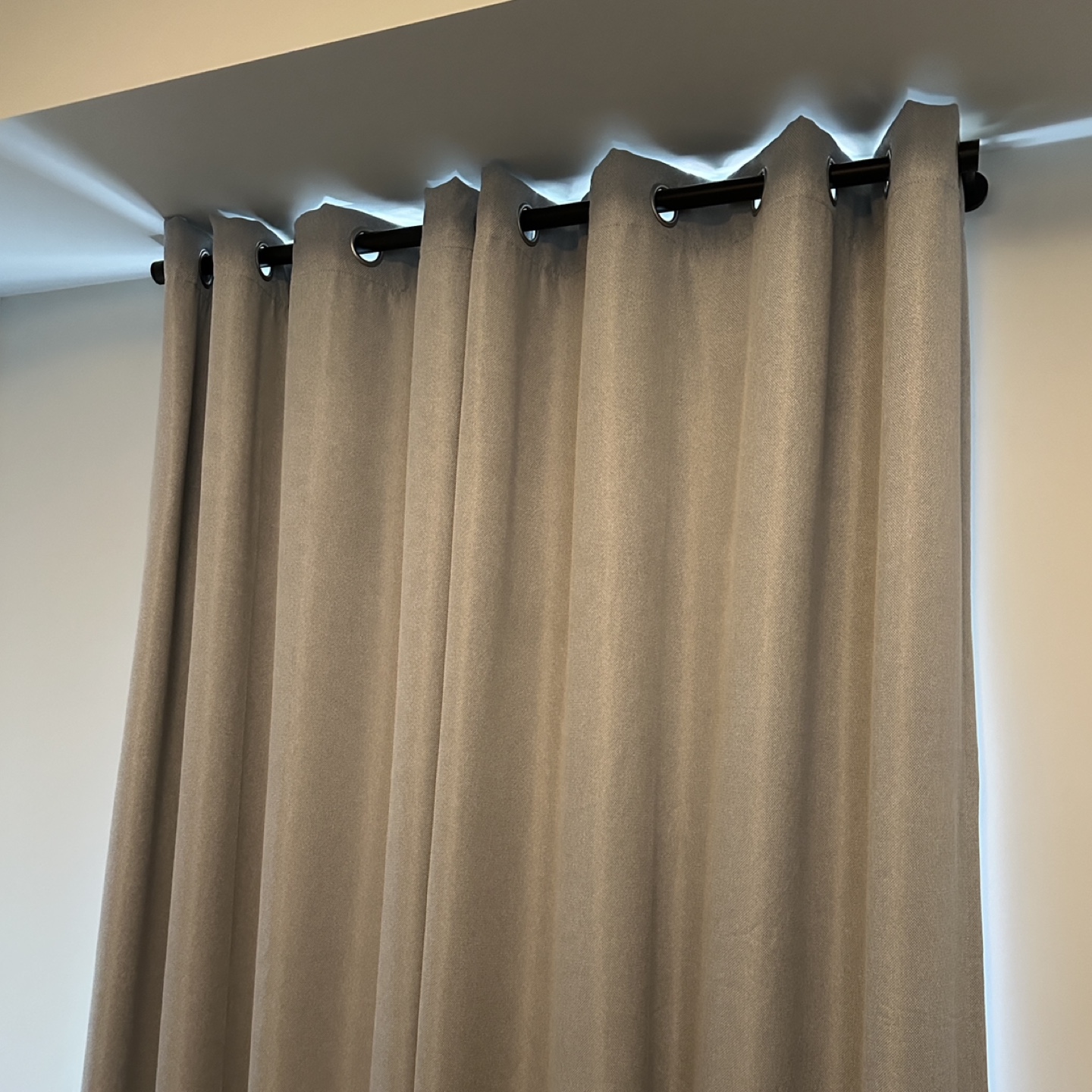 Black Curtain Rod - 48 inches