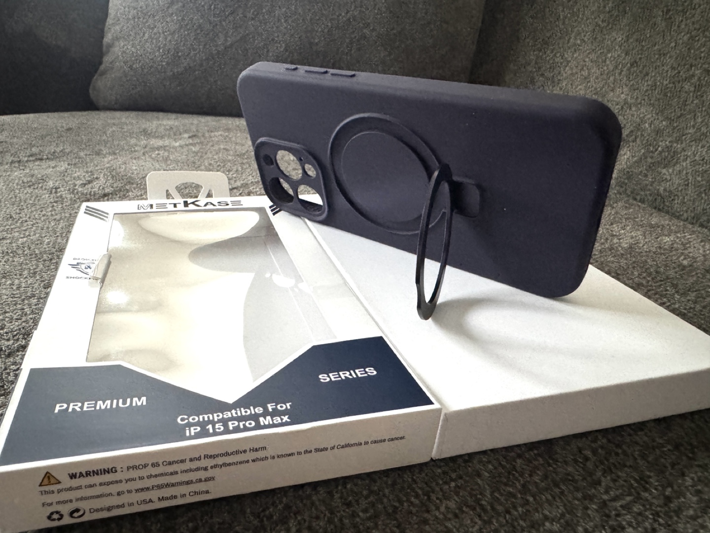 iPhone 15 Pro Max Case with Ring Grip