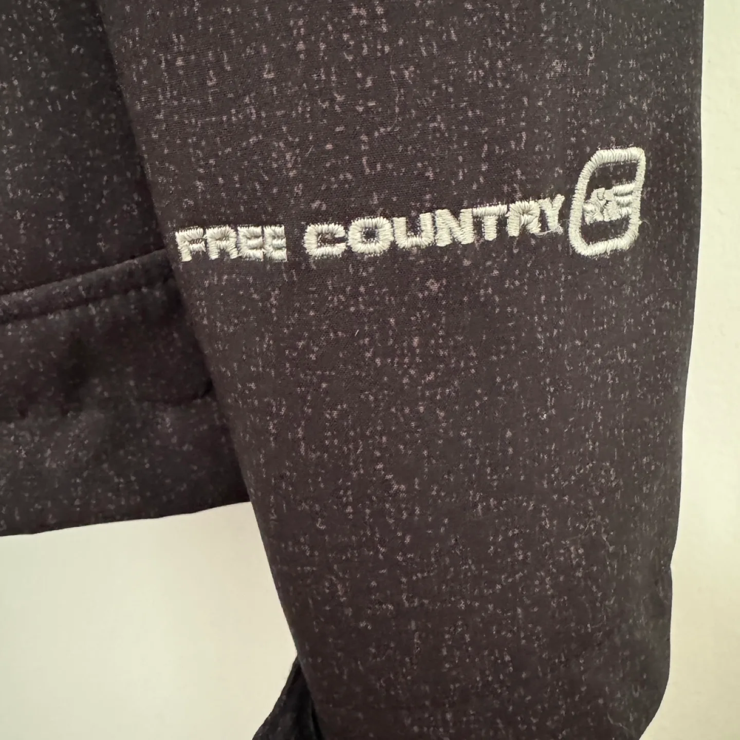 Free Country Women's Dark Grey Soft Shell Jacket Size Small image indicator(6)