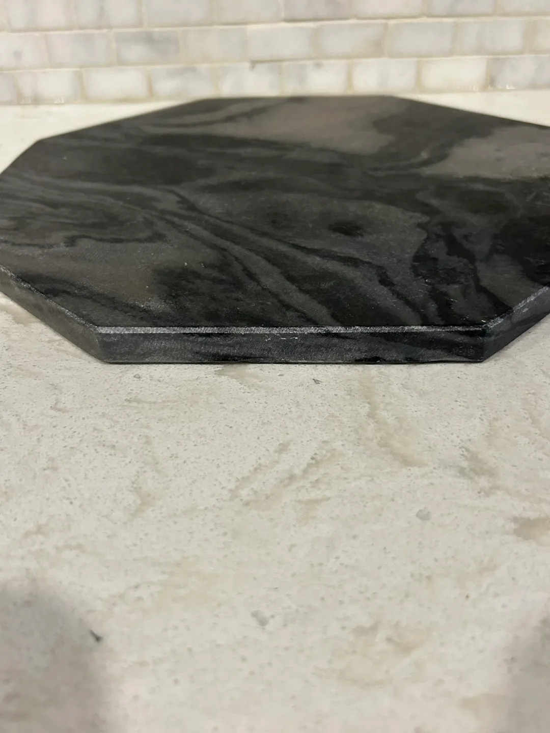 Octagonal Black Marble Serving Tray image indicator(2)