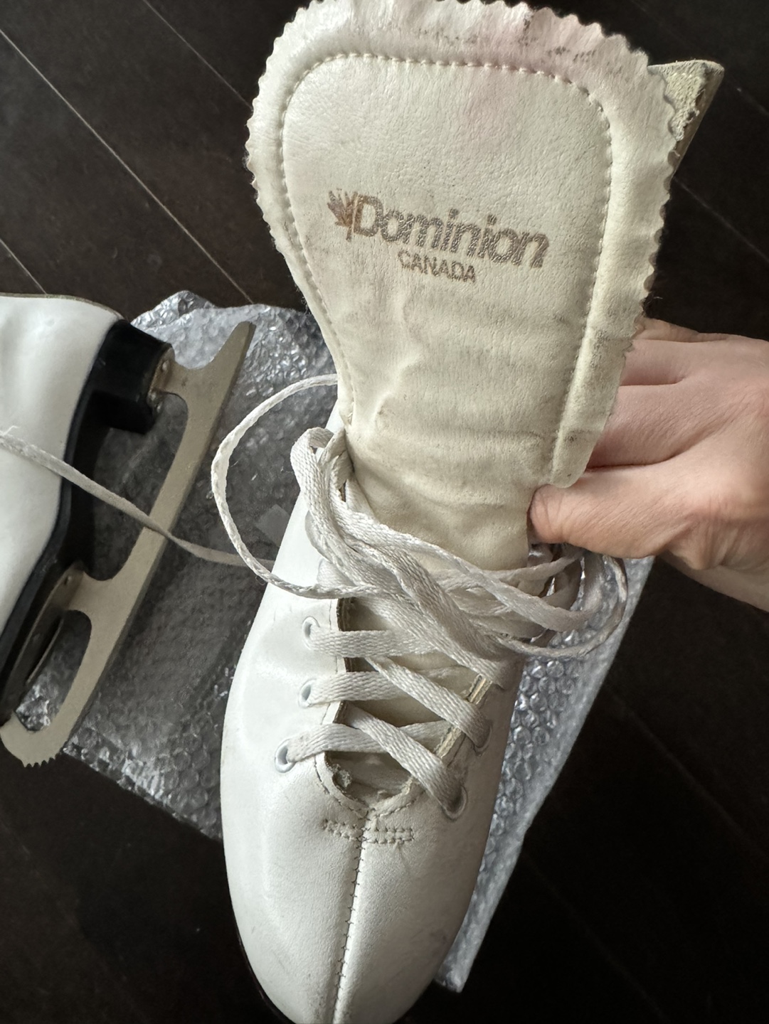 💚Vintage Dominion Canada Figure Skates💚 - photo 3