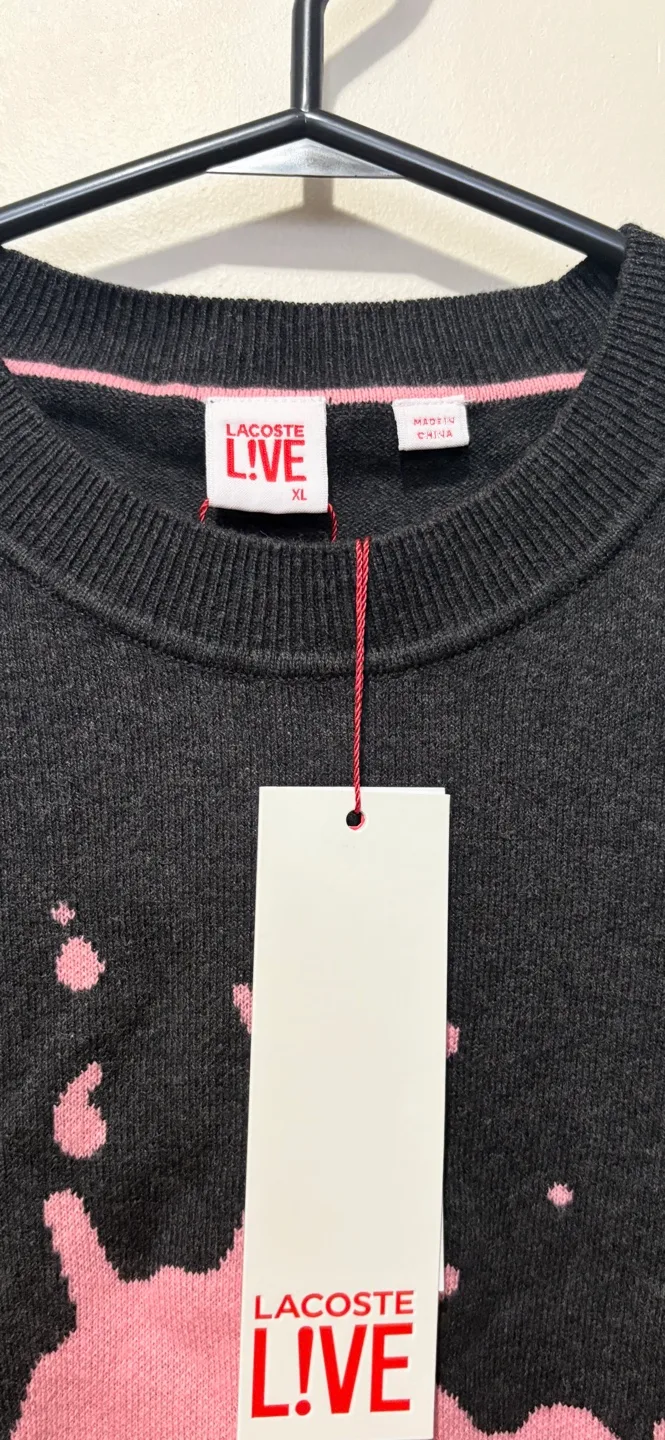 Women’s Lacoste Live Knitwear with Pink Splash Design image indicator(3)