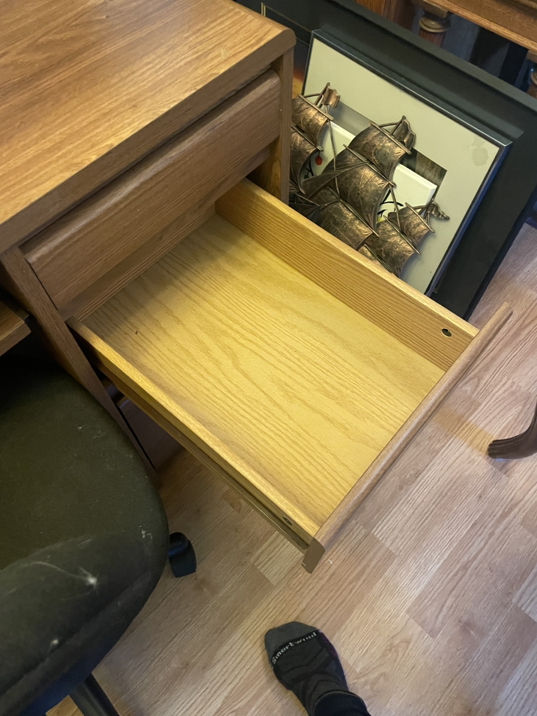 Computer Desk and Chair - photo 3