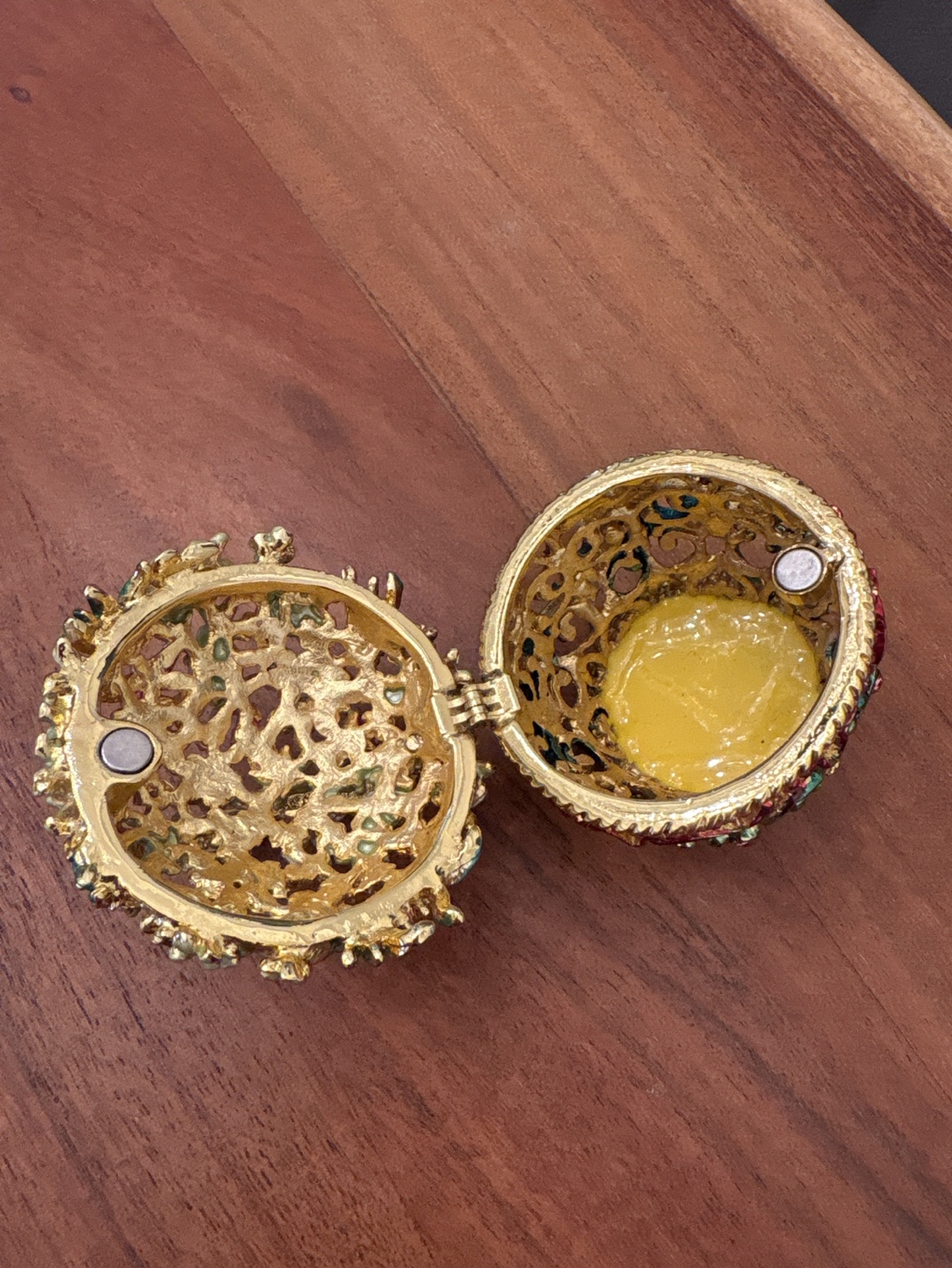 Ornate Metal Trinket Basket - photo 2