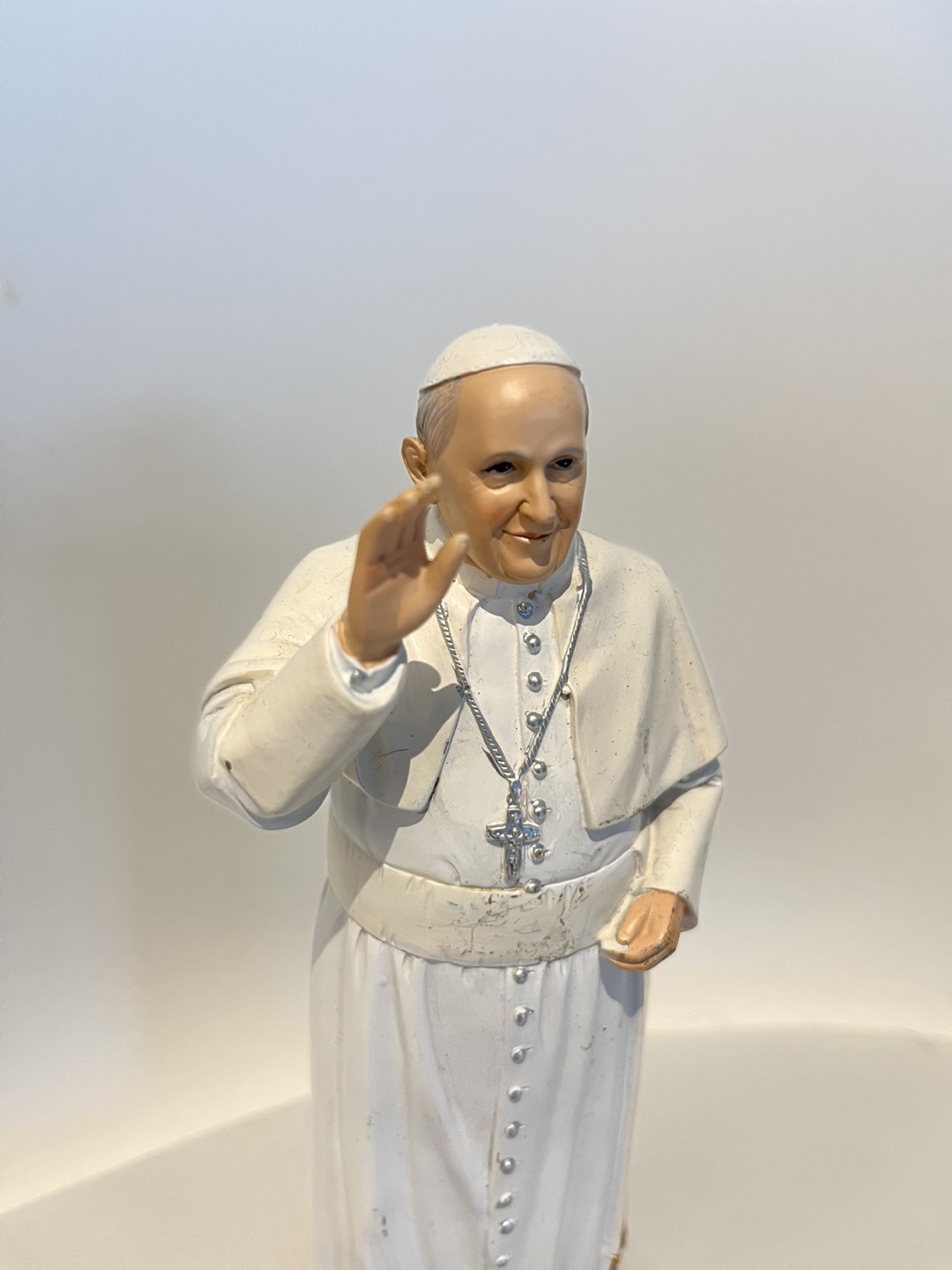 Pope Francis Figurine – Religious Collectible - photo 4